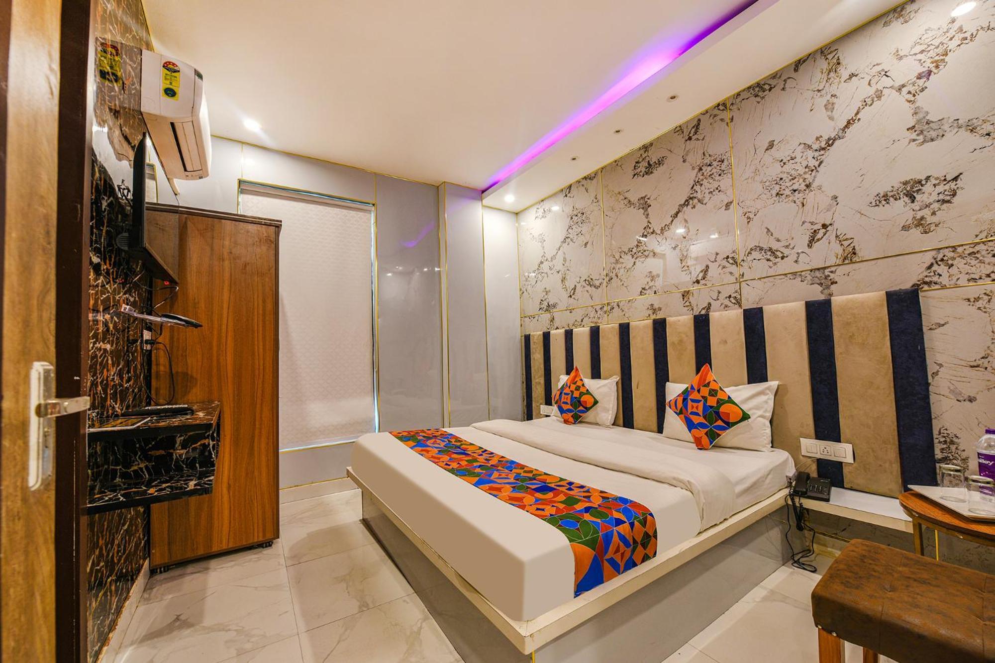 Fabhotel The Dreams Kharar Exterior photo