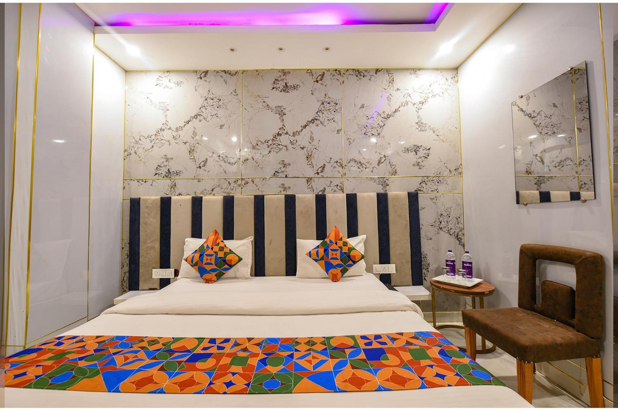 Fabhotel The Dreams Kharar Exterior photo