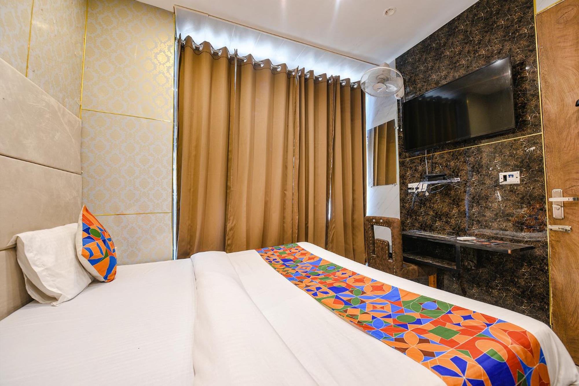 Fabhotel The Dreams Kharar Exterior photo